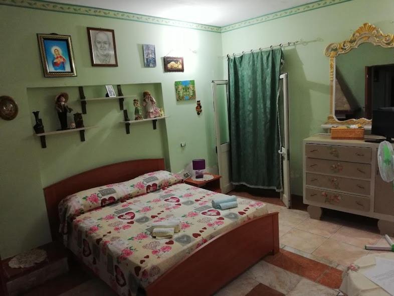 La Casa In Campagna Di Ottavia Alezio Exterior foto